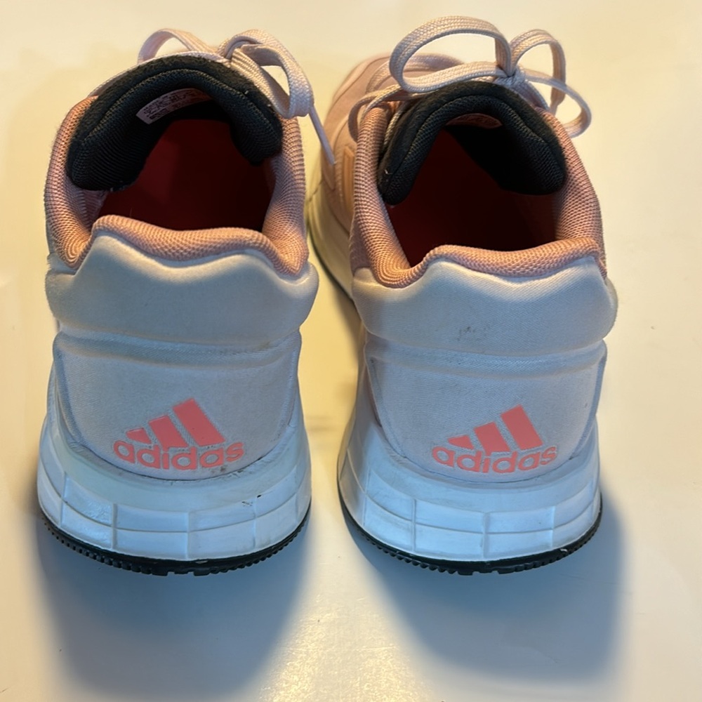 Adidas women’s sneakers pink size 7 - Picture 2 of 7